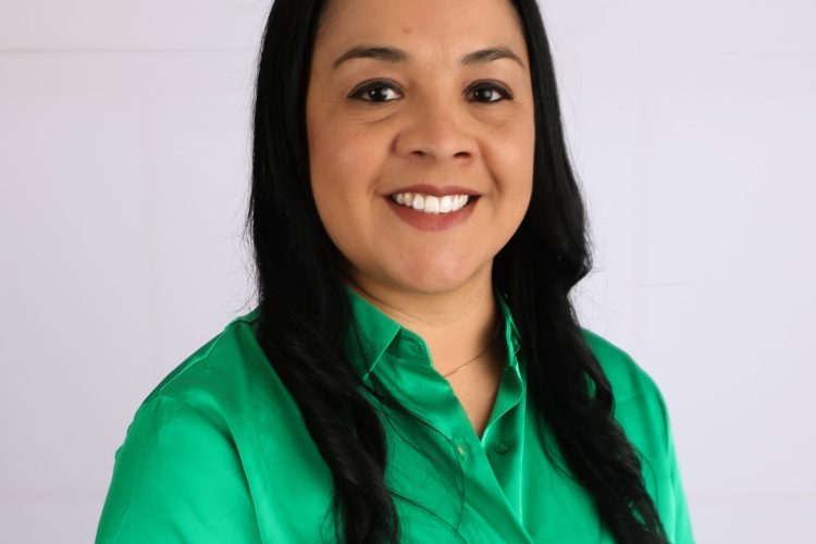 STAFF_RODGRIGUEZ_MARIA_RISE-5125-scaled